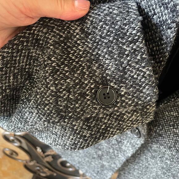 Talbots Petite Polyester/Wool Blend One Button Blazer Sz 12P - Picture 3 of 7